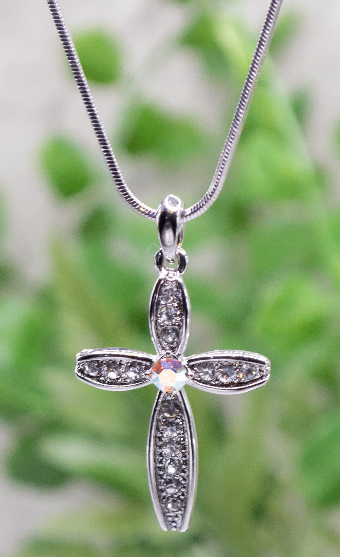 Necklace-Eden Merry-Cross-Clear